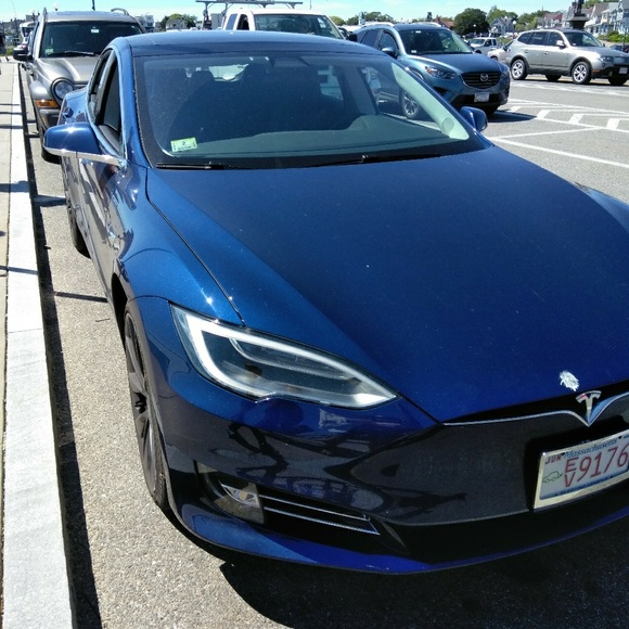 Meet your Posher, Natalia - Picture 1 of 1